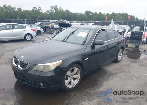2007 BMW 525I из США, поврежденный, VIN WBANE535X7CY07191